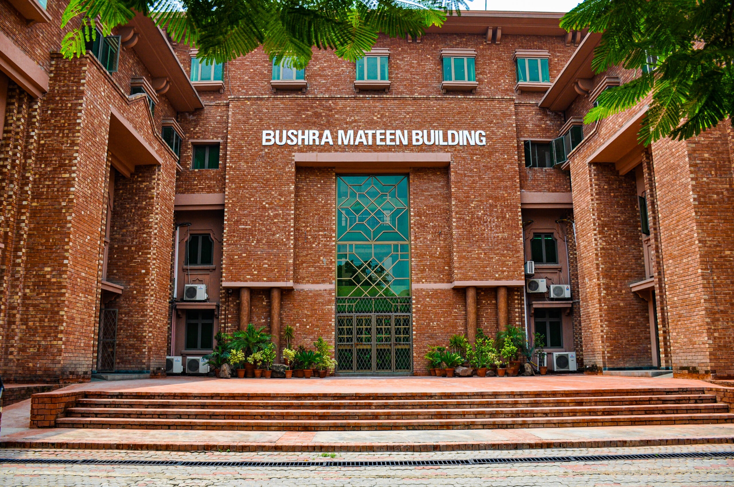 LCWU Extends BS Admission Deadline to July 12